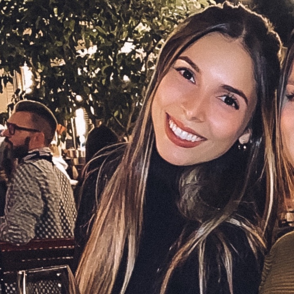 Meet your Posher, Joana